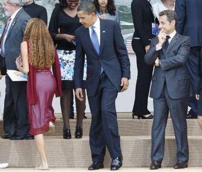 Obama French Woman Peek